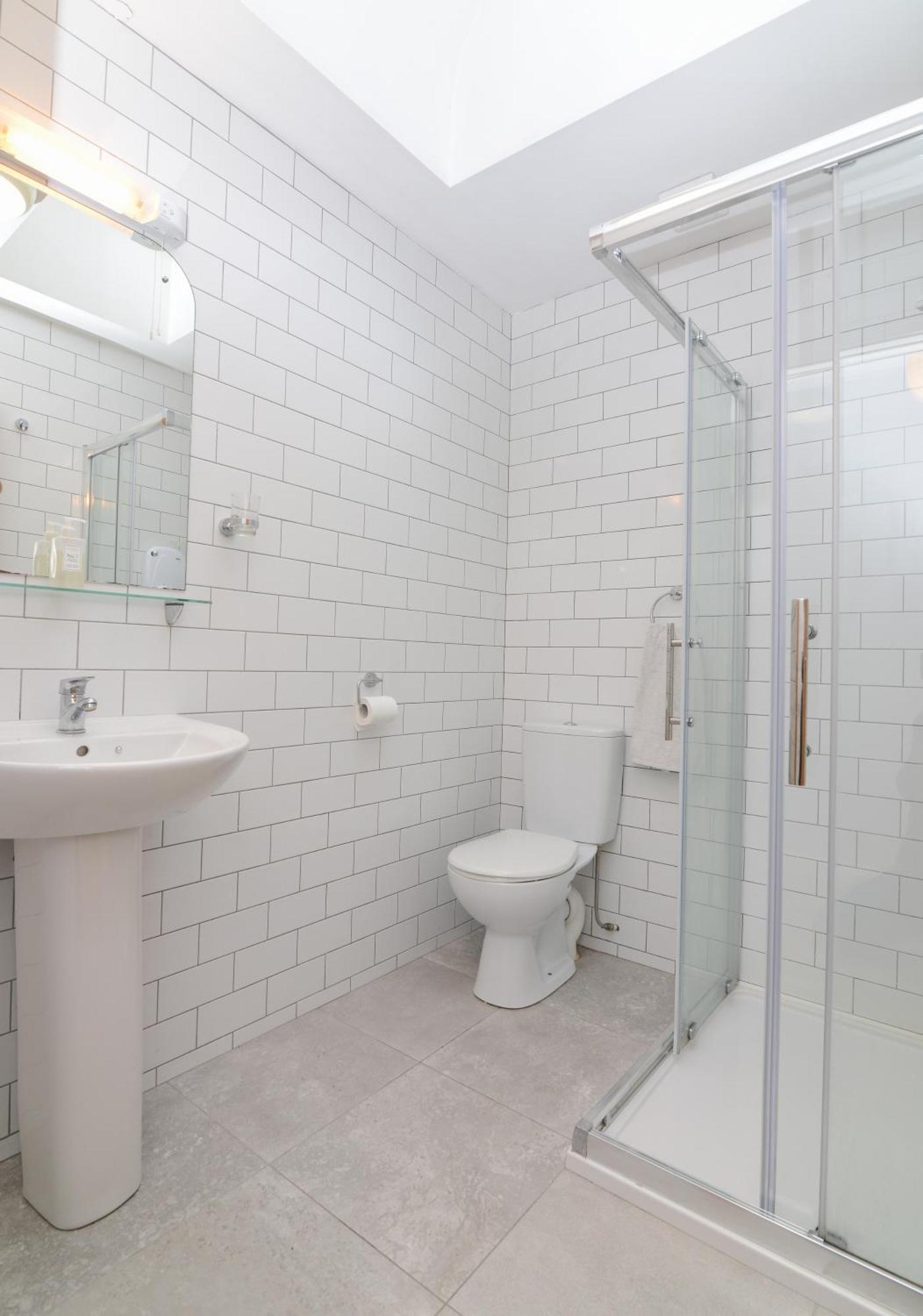The Red Keep Fab Location - Two Bed - Two Bathrooms -Townhouse Galway Exteriér fotografie